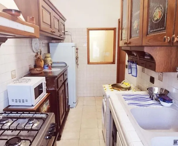 Apartment Per Turisti E Famiglie